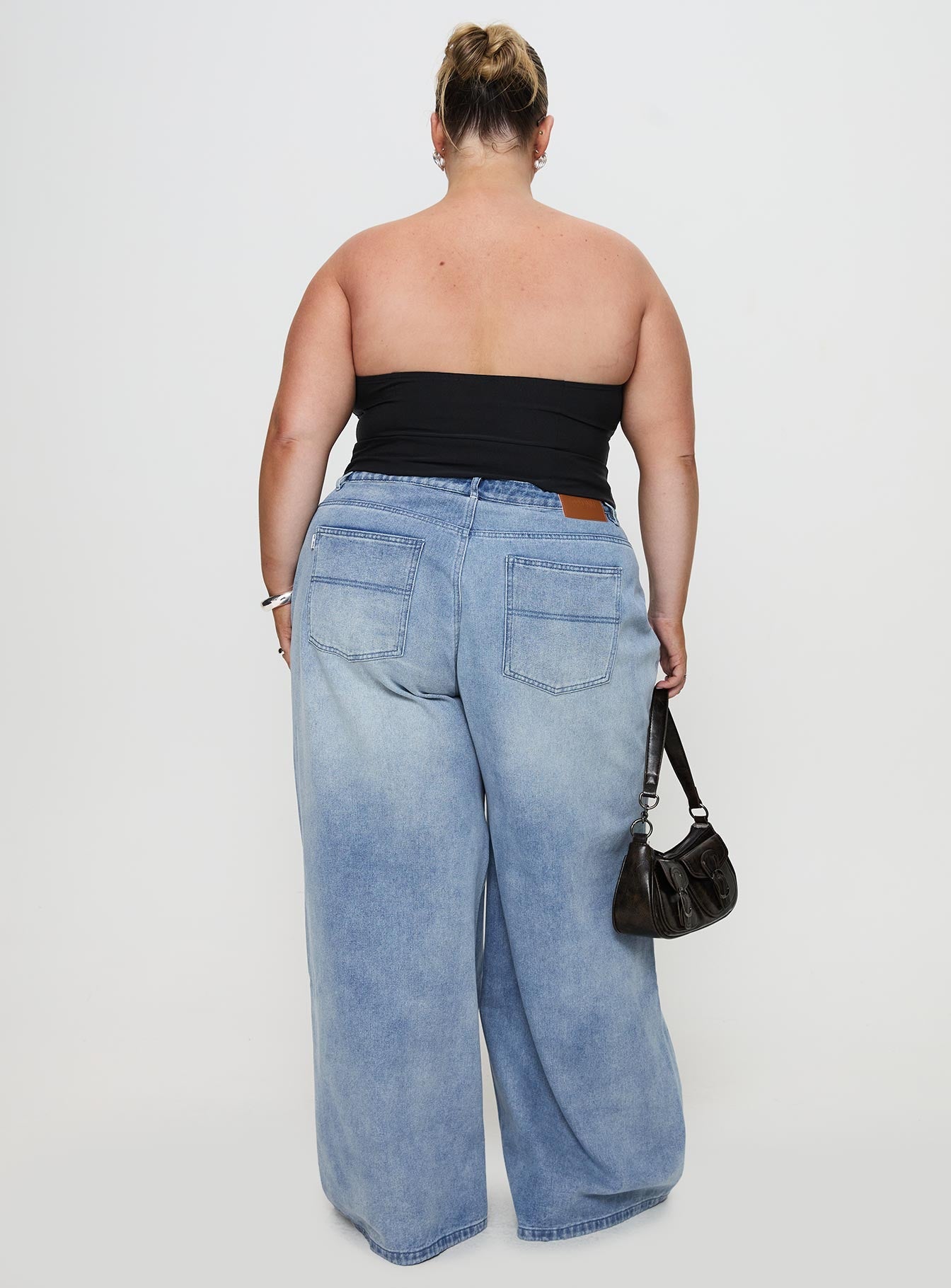 Naylor Wide Leg Jeans Light Wash Denim Curve